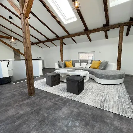 Ferienwohnung Gleis 13 - The Loft Im Ehemaligen Lokschuppen Bückeburg Exterior foto