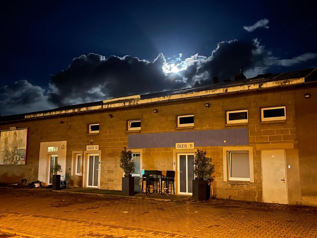 Gleis 13 - The Loft Im Ehemaligen Lokschuppen