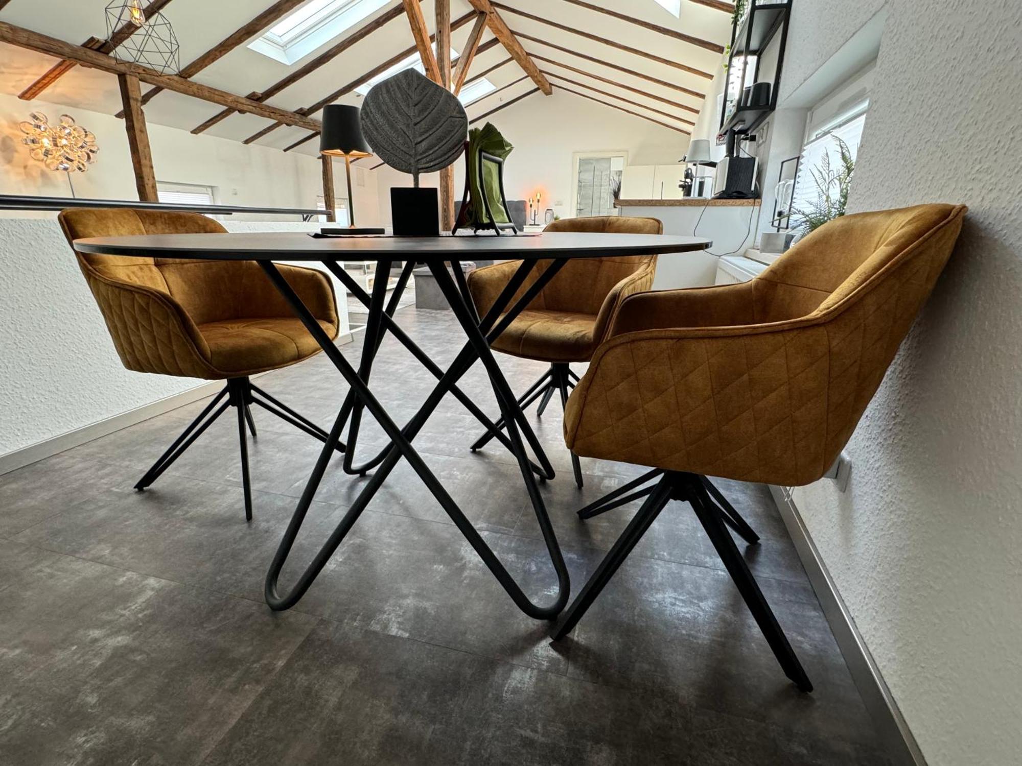 Apartment Gleis 13 - The Loft Im Ehemaligen Lokschuppen